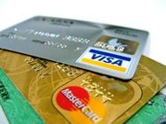 Количество мошеннических операций с банковскими картами выросло почти на 40%