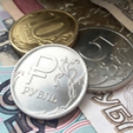 Официальные курсы валют на 1 августа -  курс доллара снизился на 43 копейки, евро — на 13