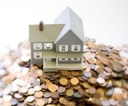Банки снижают ставки по ипотеке и вводят новые программы